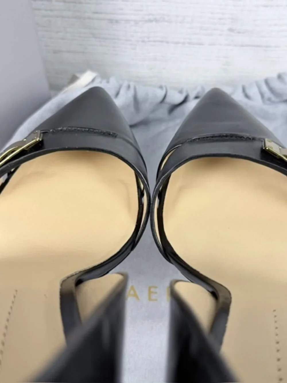 🖤 NIB AERIN Fatima Black Leather Pointed Toe D'Orsay Pumps Heels Size 8